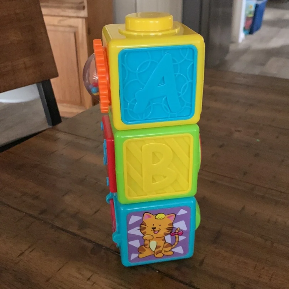 PLAYGO PLASTIC ACTIVITY BLOCKS SET OF 3